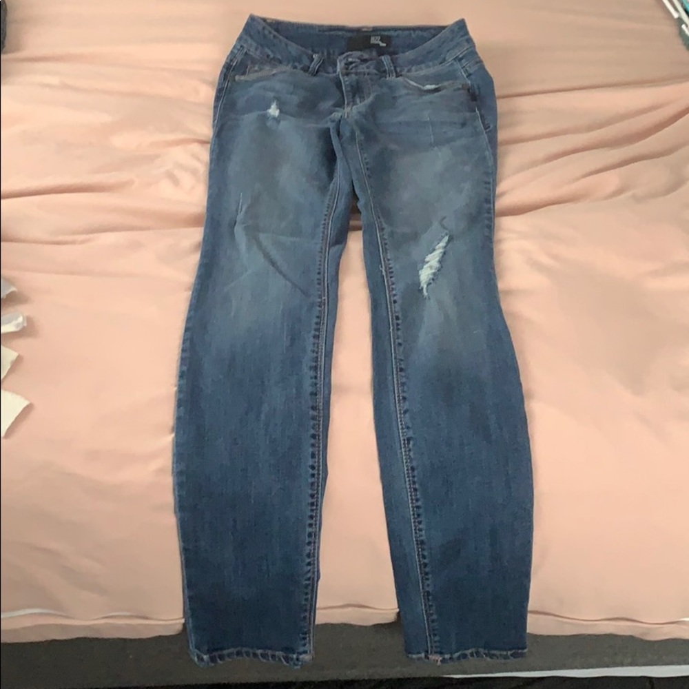 1822 denim blue jeans.